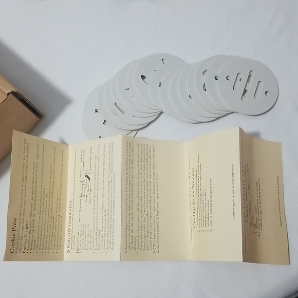 Pampered Chef Cookie Press - Picture 4 of 4